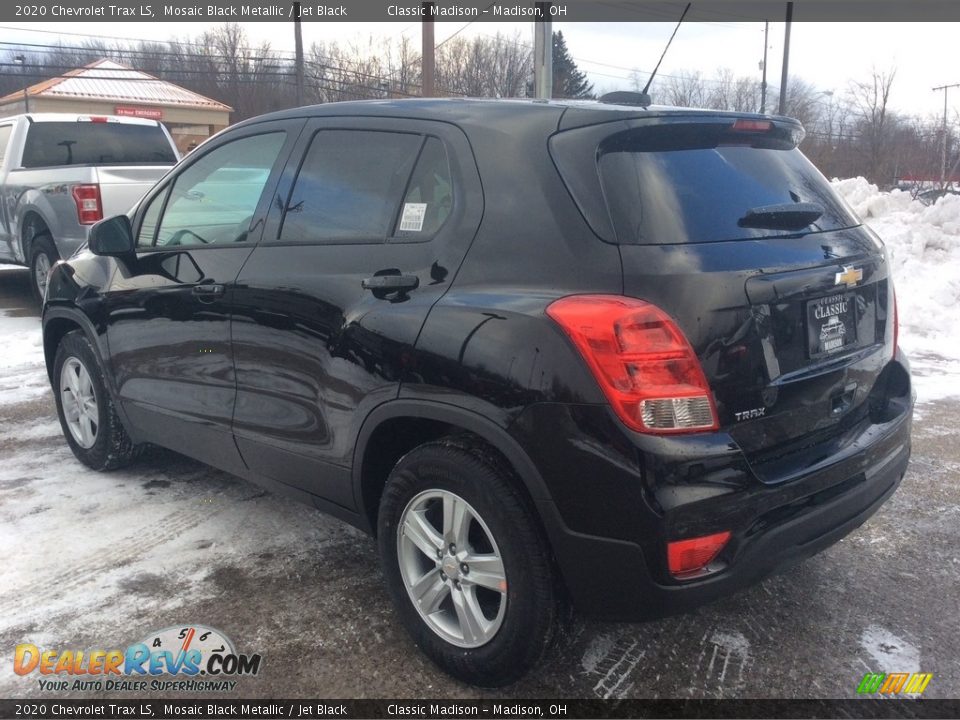 2020 Chevrolet Trax LS Mosaic Black Metallic / Jet Black Photo #7