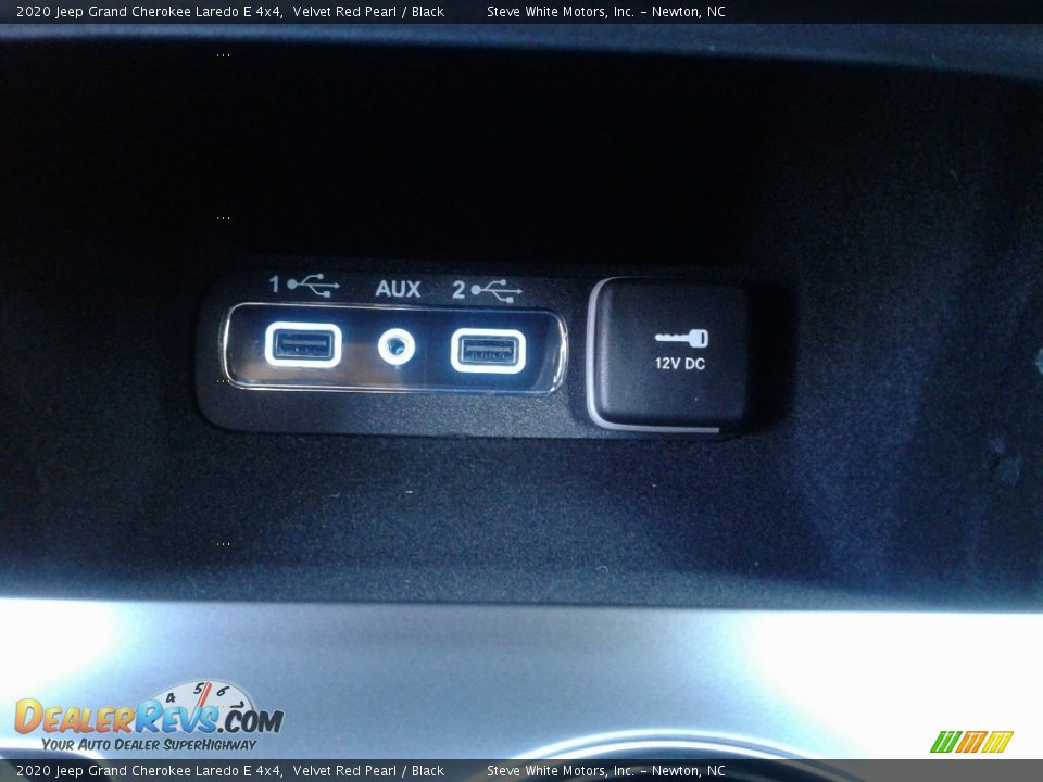 2020 Jeep Grand Cherokee Laredo E 4x4 Velvet Red Pearl / Black Photo #23
