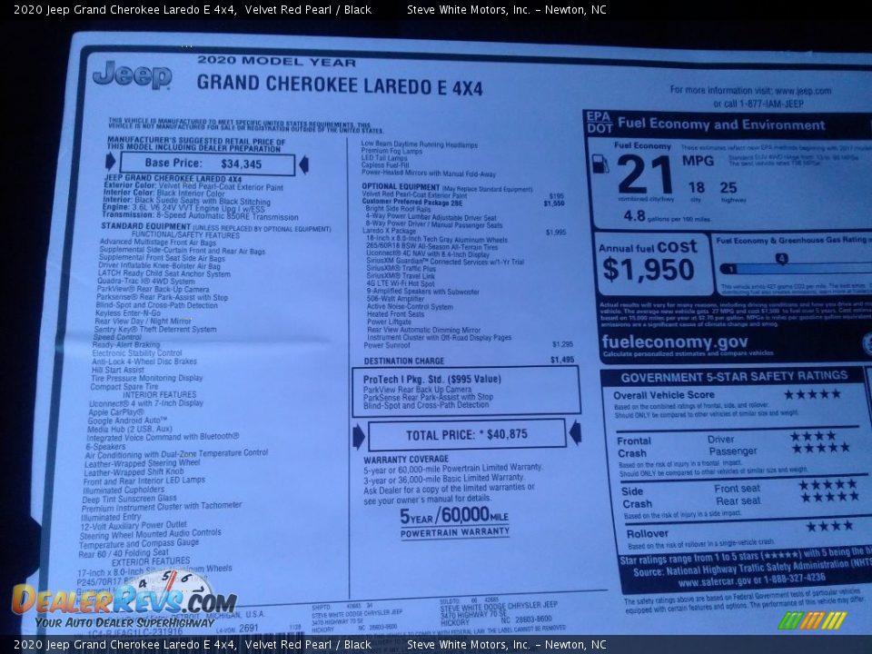 2020 Jeep Grand Cherokee Laredo E 4x4 Velvet Red Pearl / Black Photo #28
