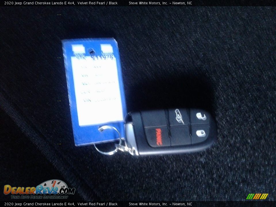 2020 Jeep Grand Cherokee Laredo E 4x4 Velvet Red Pearl / Black Photo #29