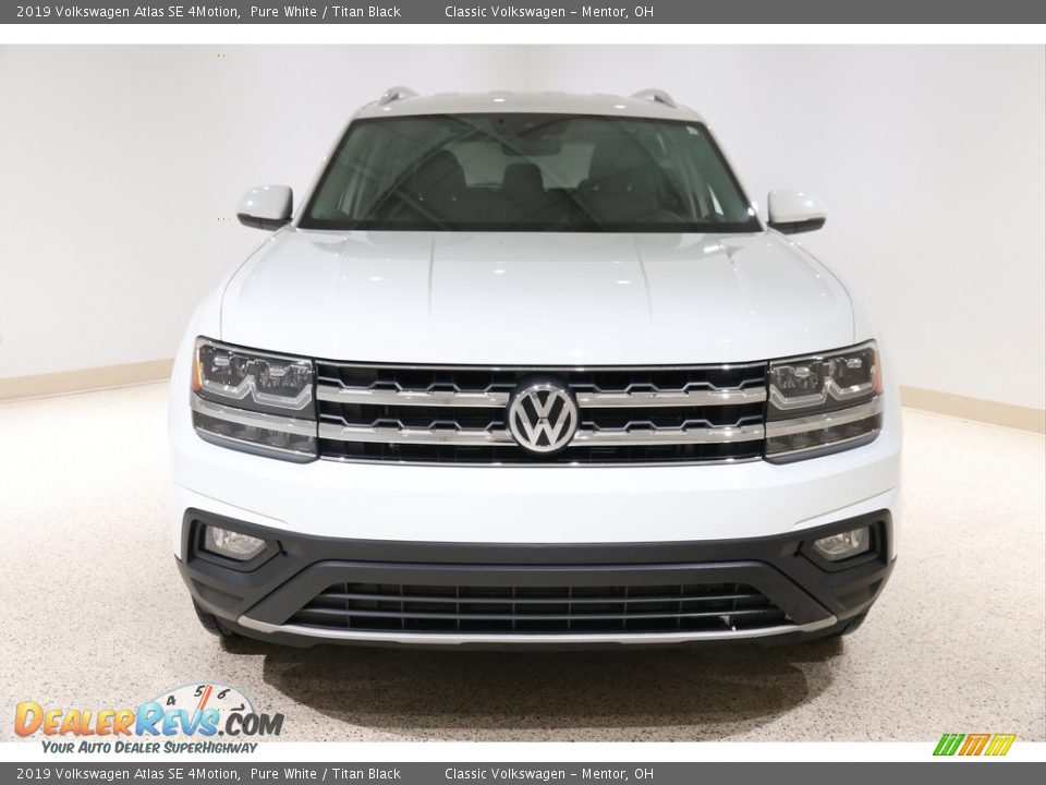 2019 Volkswagen Atlas SE 4Motion Pure White / Titan Black Photo #2