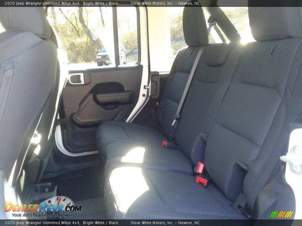 2020 Jeep Wrangler Unlimited Willys 4x4 Bright White / Black Photo #15