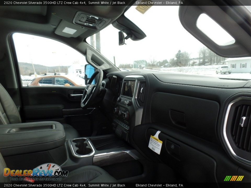 2020 Chevrolet Silverado 3500HD LTZ Crew Cab 4x4 Summit White / Jet Black Photo #18