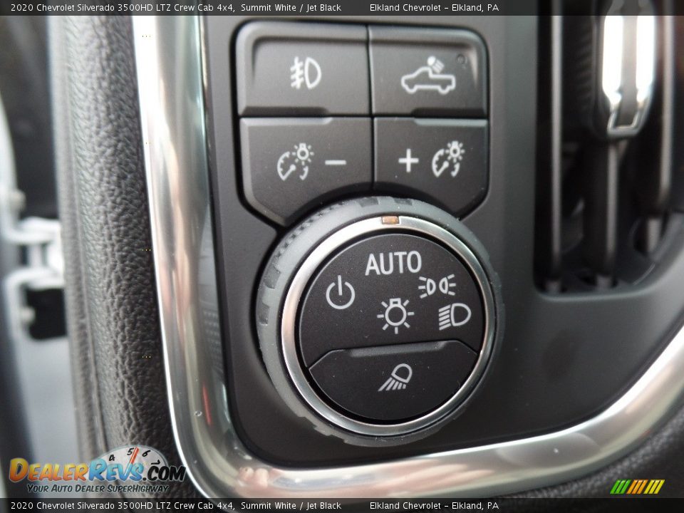 2020 Chevrolet Silverado 3500HD LTZ Crew Cab 4x4 Summit White / Jet Black Photo #26