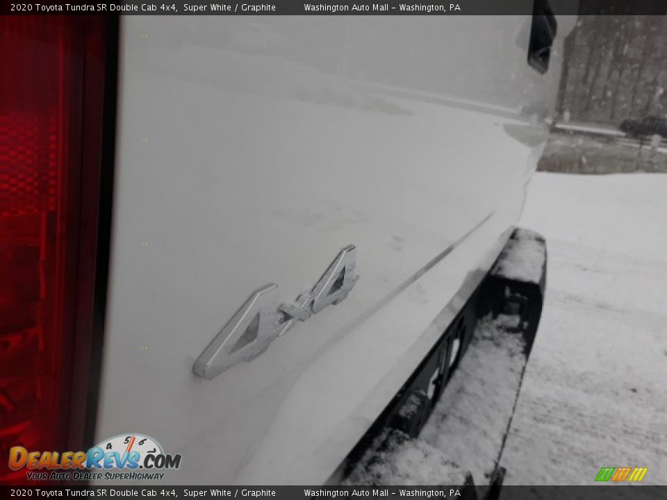 2020 Toyota Tundra SR Double Cab 4x4 Super White / Graphite Photo #16