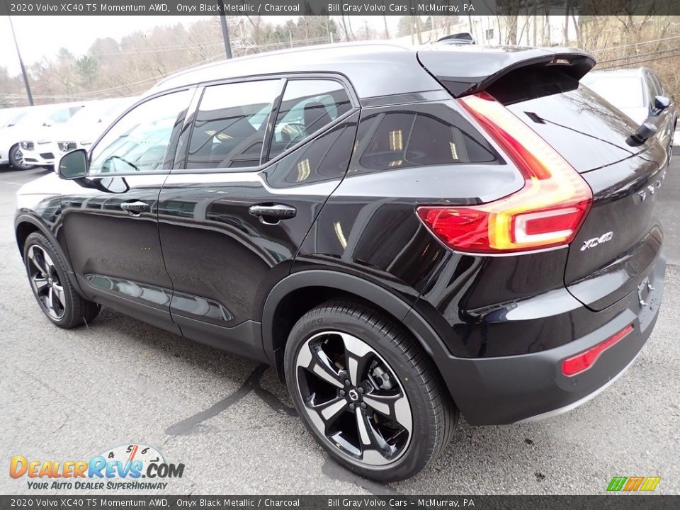 2020 Volvo XC40 T5 Momentum AWD Onyx Black Metallic / Charcoal Photo #4