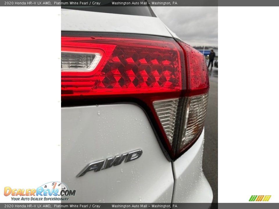 2020 Honda HR-V LX AWD Platinum White Pearl / Gray Photo #22