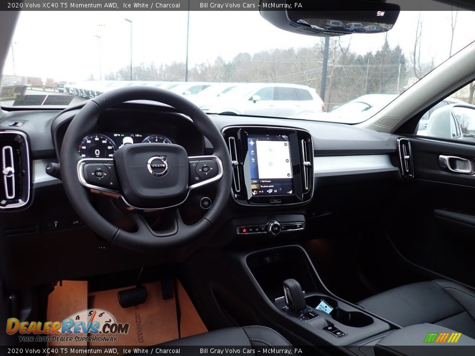 2020 Volvo XC40 T5 Momentum AWD Ice White / Charcoal Photo #9