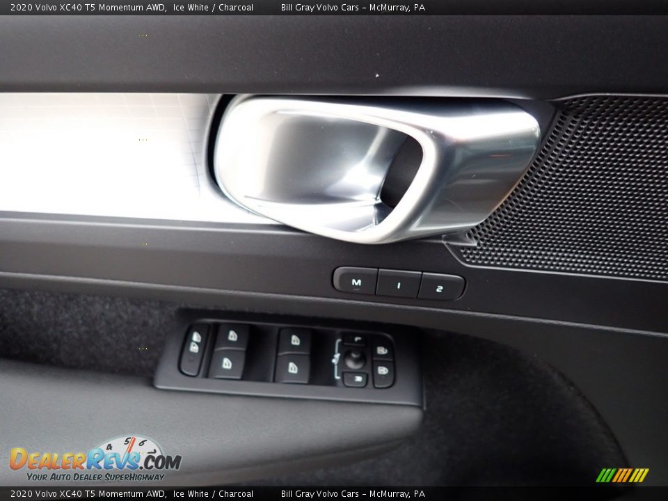 2020 Volvo XC40 T5 Momentum AWD Ice White / Charcoal Photo #10