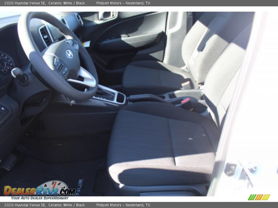2020 Hyundai Venue SE Ceramic White / Black Photo #10