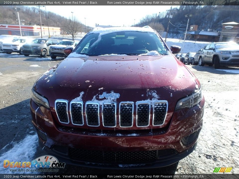 2020 Jeep Cherokee Latitude Plus 4x4 Velvet Red Pearl / Black Photo #9