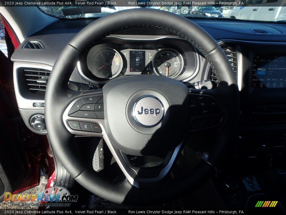 2020 Jeep Cherokee Latitude Plus 4x4 Velvet Red Pearl / Black Photo #18