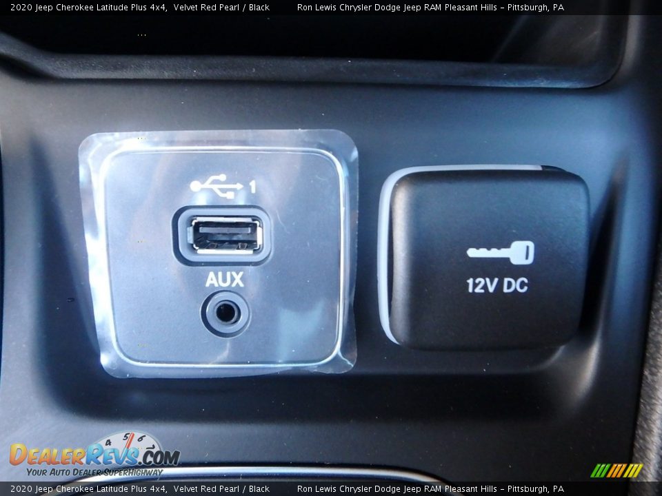 2020 Jeep Cherokee Latitude Plus 4x4 Velvet Red Pearl / Black Photo #19