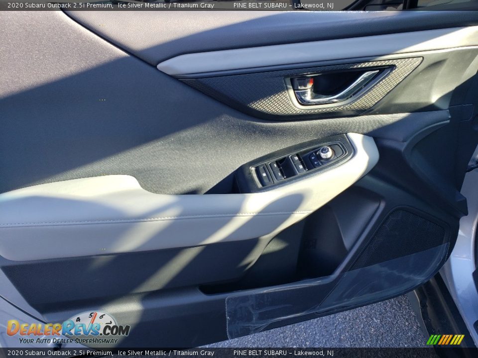 2020 Subaru Outback 2.5i Premium Ice Silver Metallic / Titanium Gray Photo #8