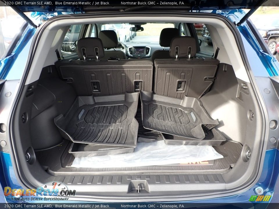 2020 GMC Terrain SLE AWD Trunk Photo #11