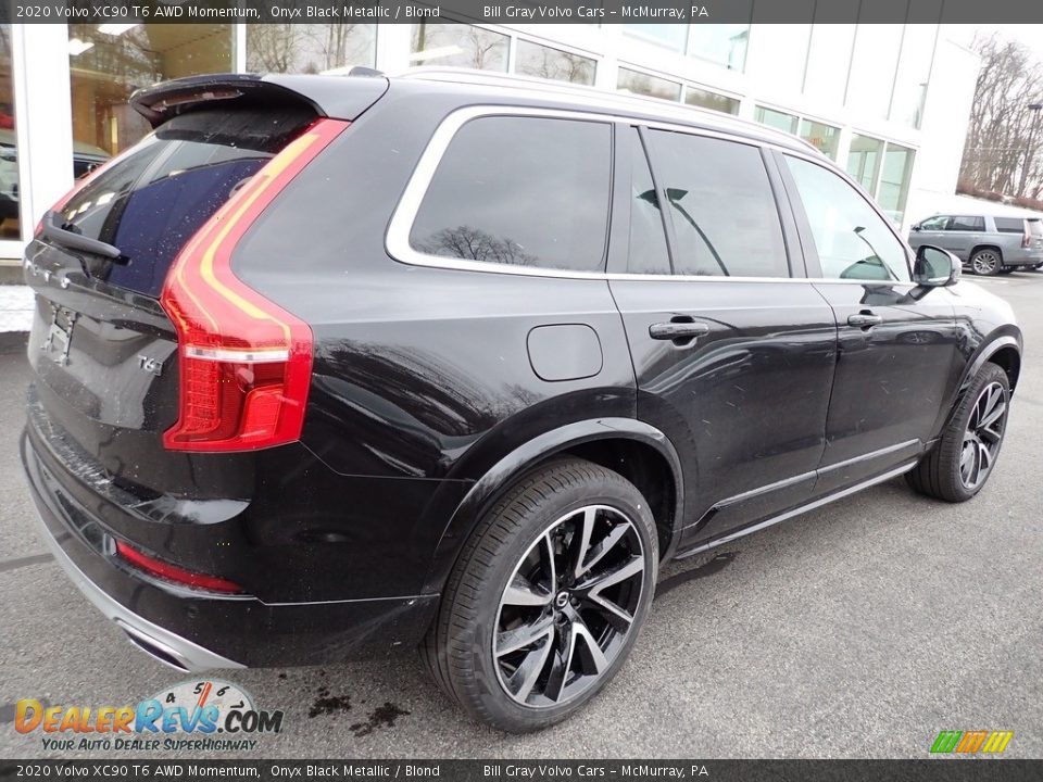 2020 Volvo XC90 T6 AWD Momentum Onyx Black Metallic / Blond Photo #2