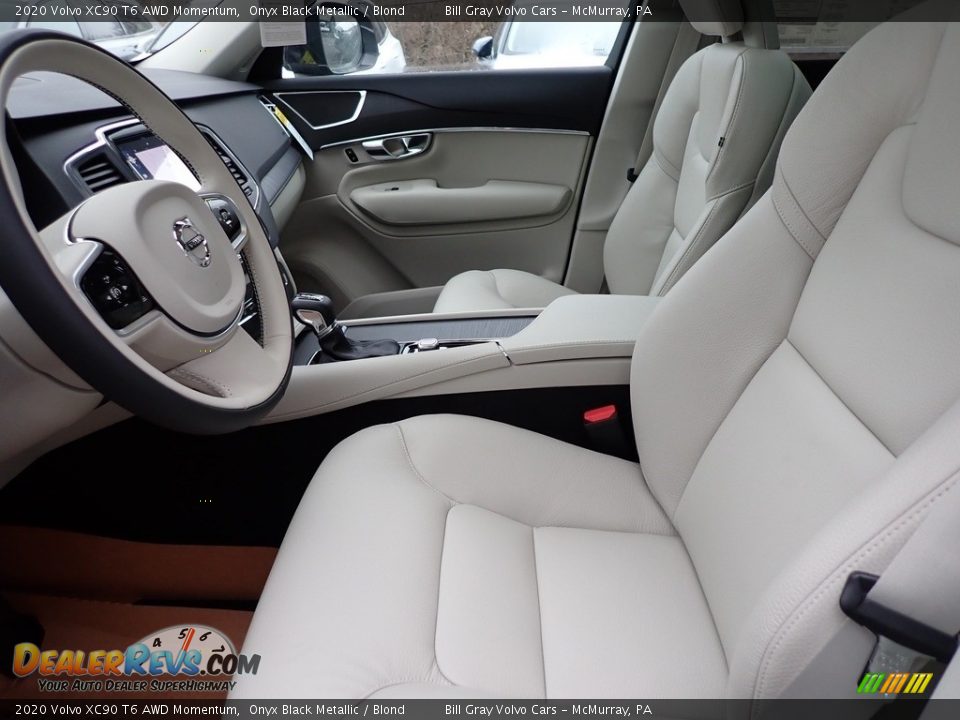2020 Volvo XC90 T6 AWD Momentum Onyx Black Metallic / Blond Photo #7