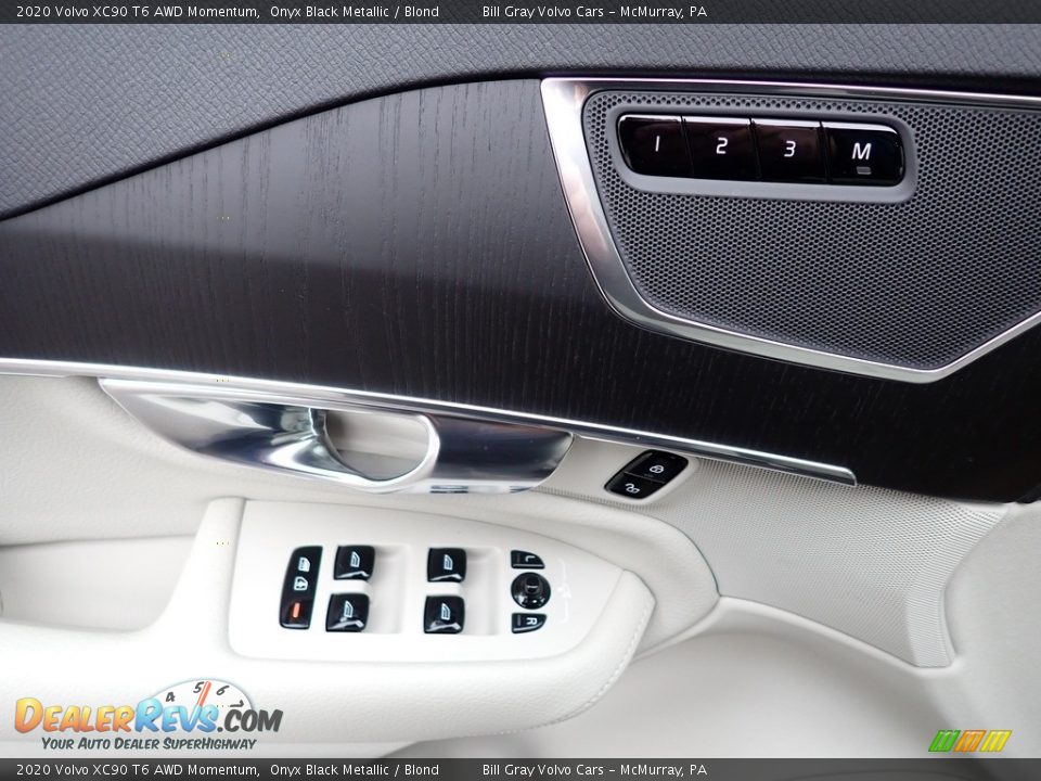 2020 Volvo XC90 T6 AWD Momentum Onyx Black Metallic / Blond Photo #10