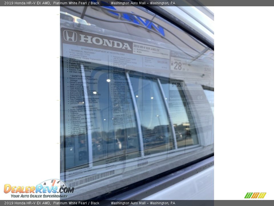 2019 Honda HR-V EX AWD Platinum White Pearl / Black Photo #15