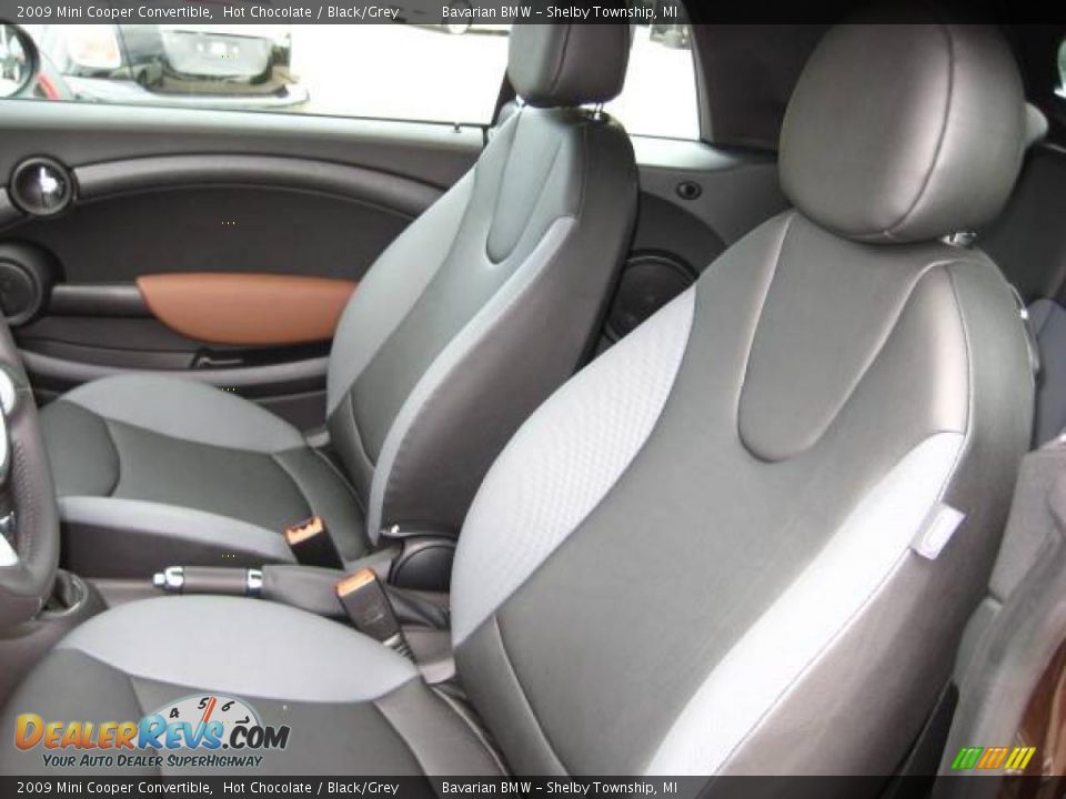 2009 Mini Cooper Convertible Hot Chocolate / Black/Grey Photo #11