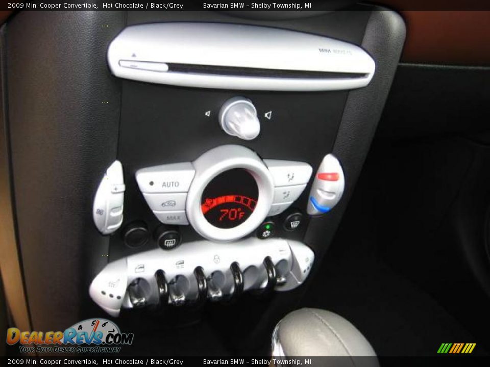 2009 Mini Cooper Convertible Hot Chocolate / Black/Grey Photo #14