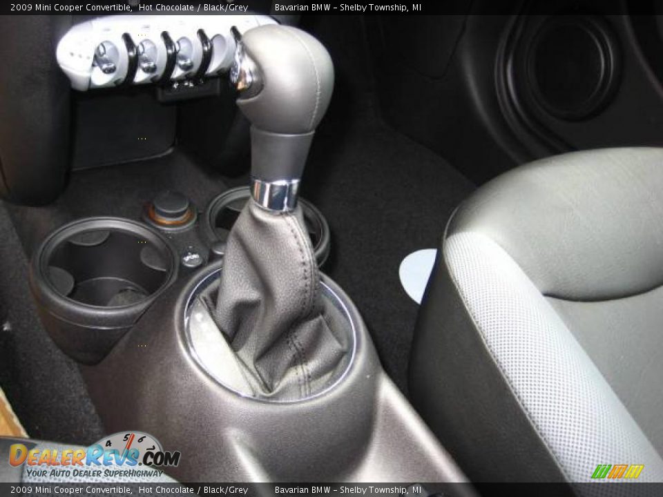 2009 Mini Cooper Convertible Hot Chocolate / Black/Grey Photo #15