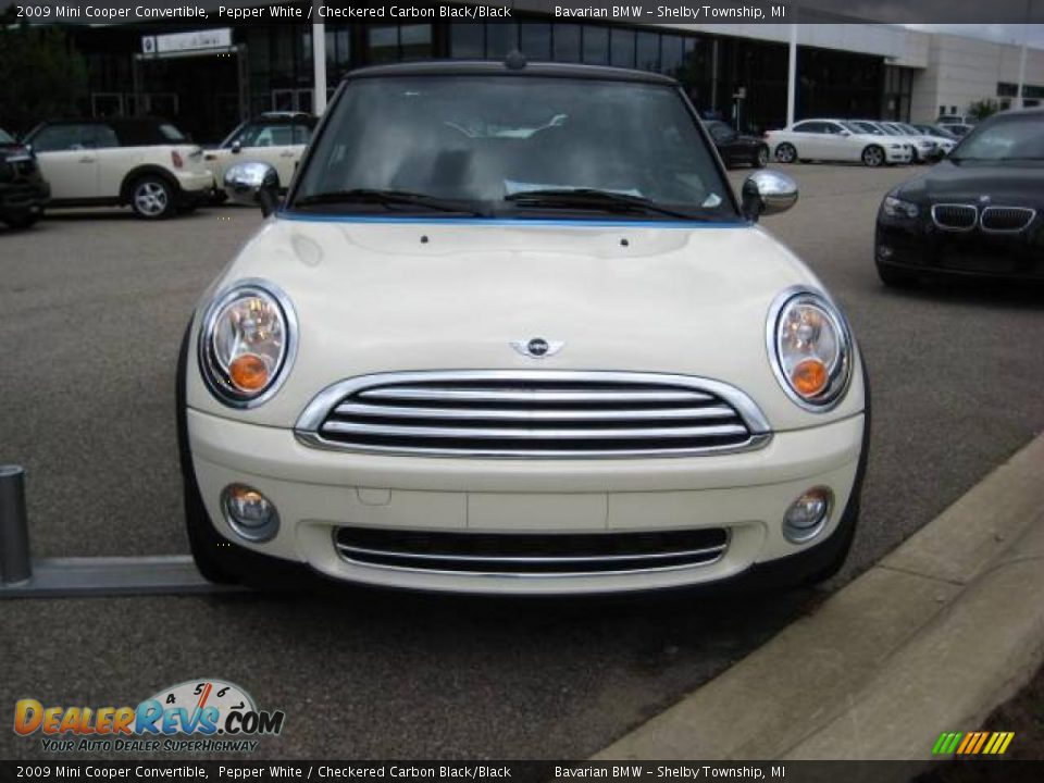 2009 Mini Cooper Convertible Pepper White / Checkered Carbon Black/Black Photo #7