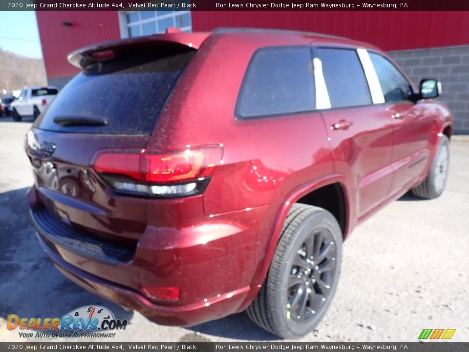 2020 Jeep Grand Cherokee Altitude 4x4 Velvet Red Pearl / Black Photo #5