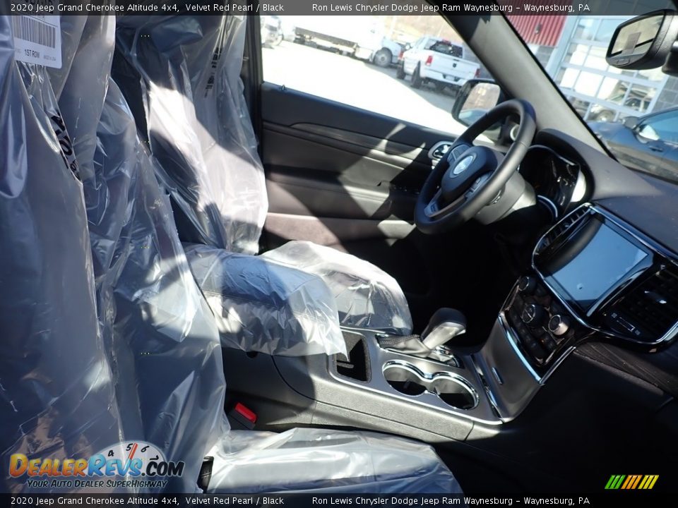 2020 Jeep Grand Cherokee Altitude 4x4 Velvet Red Pearl / Black Photo #9
