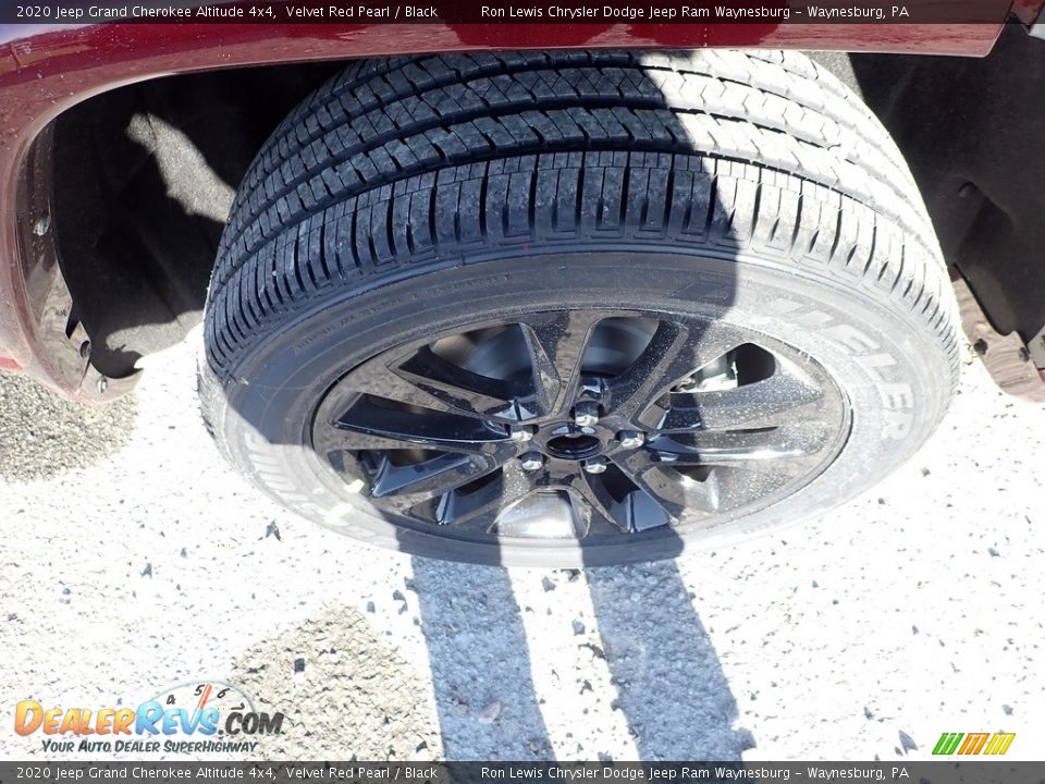 2020 Jeep Grand Cherokee Altitude 4x4 Velvet Red Pearl / Black Photo #13