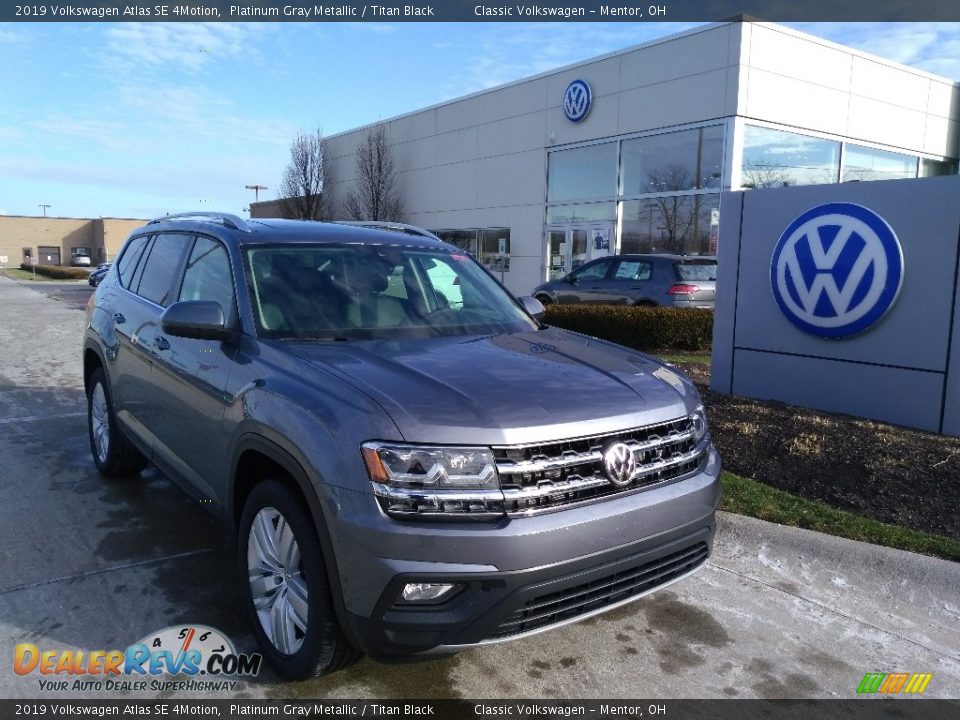 2019 Volkswagen Atlas SE 4Motion Platinum Gray Metallic / Titan Black Photo #1