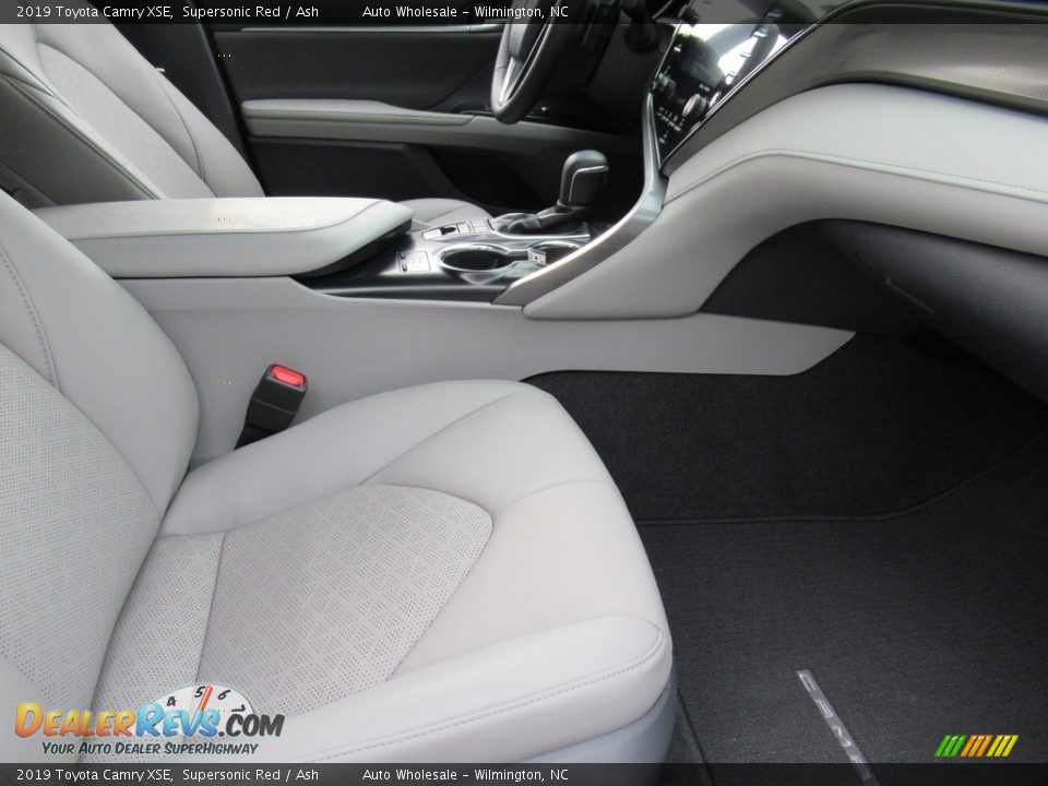 2019 Toyota Camry XSE Supersonic Red / Ash Photo #11