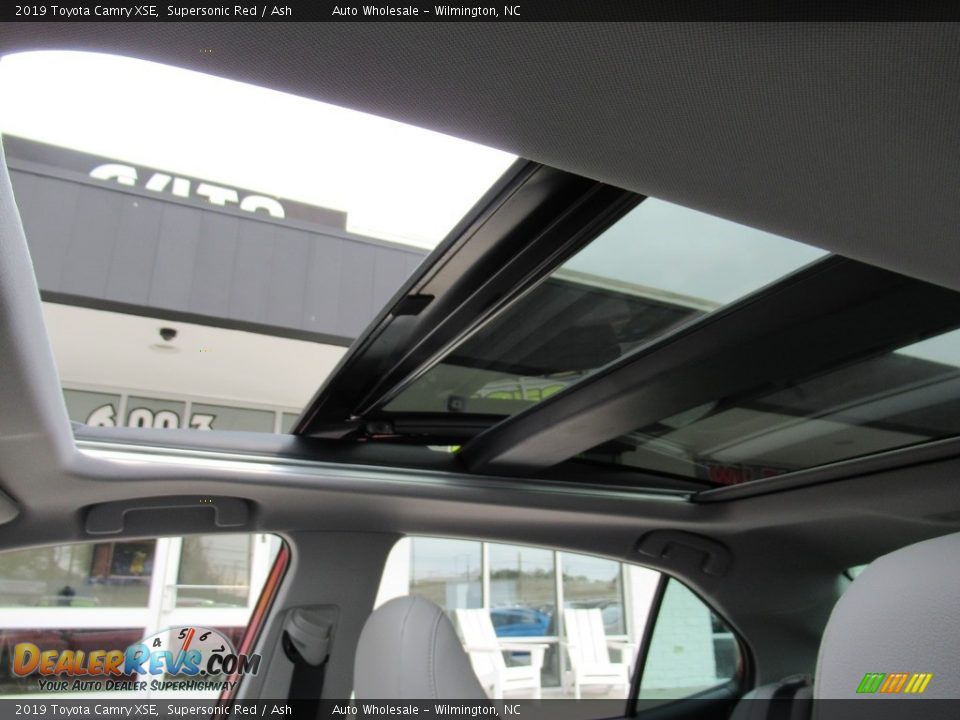 2019 Toyota Camry XSE Supersonic Red / Ash Photo #13