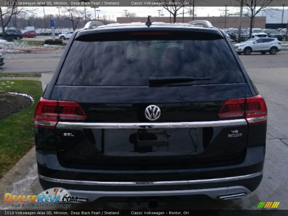 2019 Volkswagen Atlas SEL 4Motion Deep Black Pearl / Shetland Photo #5