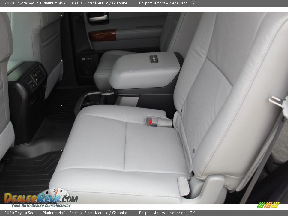 2020 Toyota Sequoia Platinum 4x4 Celestial Silver Metallic / Graphite Photo #24