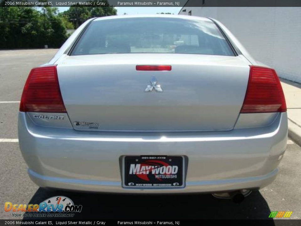 2006 Mitsubishi Galant ES Liquid Silver Metallic / Gray Photo #5