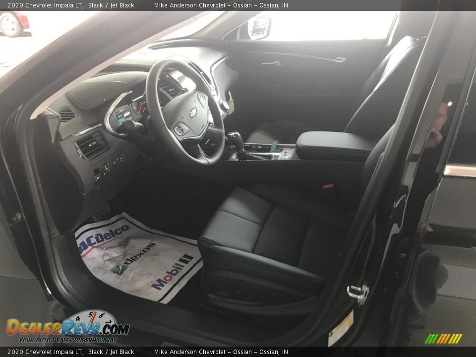2020 Chevrolet Impala LT Black / Jet Black Photo #8