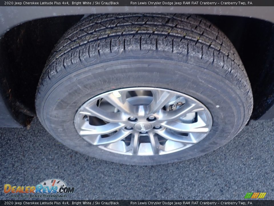 2020 Jeep Cherokee Latitude Plus 4x4 Bright White / Ski Gray/Black Photo #9