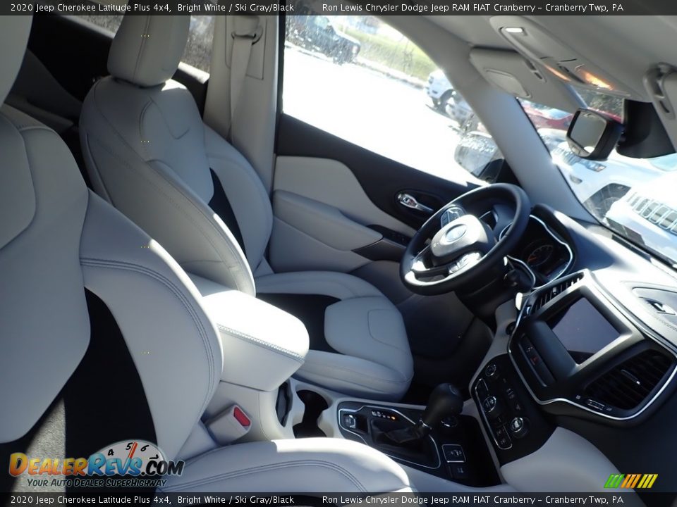 2020 Jeep Cherokee Latitude Plus 4x4 Bright White / Ski Gray/Black Photo #10