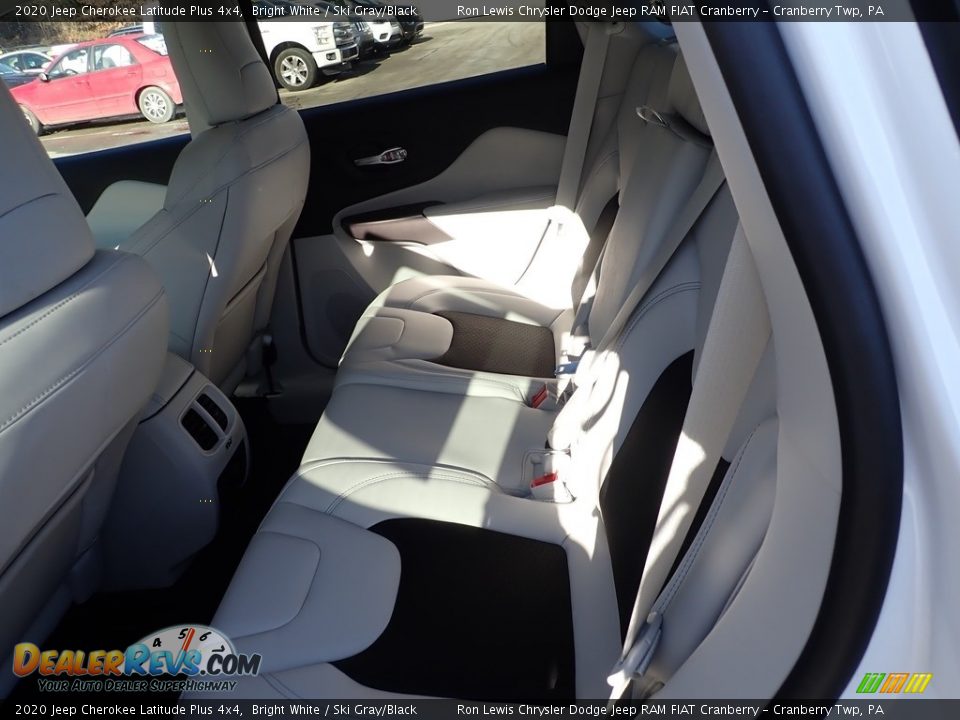 2020 Jeep Cherokee Latitude Plus 4x4 Bright White / Ski Gray/Black Photo #12