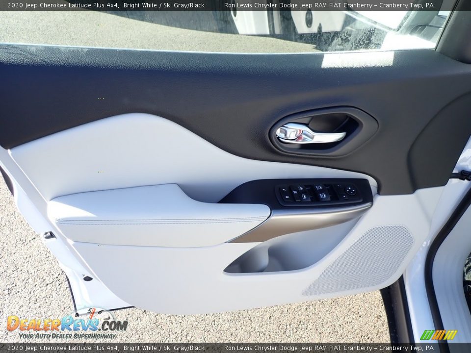 2020 Jeep Cherokee Latitude Plus 4x4 Bright White / Ski Gray/Black Photo #13