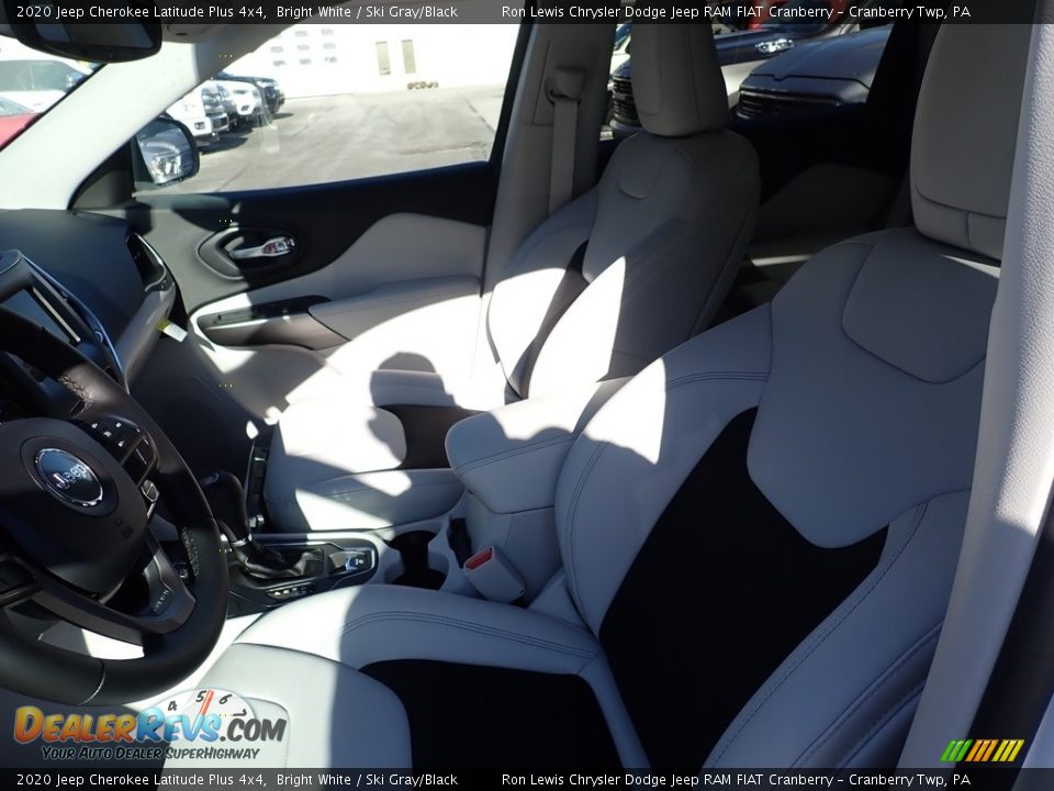 2020 Jeep Cherokee Latitude Plus 4x4 Bright White / Ski Gray/Black Photo #14