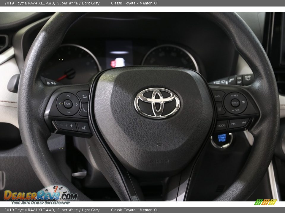 2019 Toyota RAV4 XLE AWD Super White / Light Gray Photo #6
