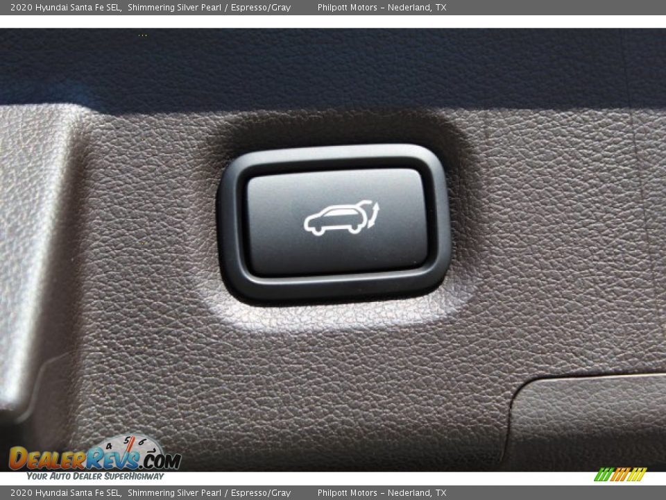 2020 Hyundai Santa Fe SEL Shimmering Silver Pearl / Espresso/Gray Photo #26