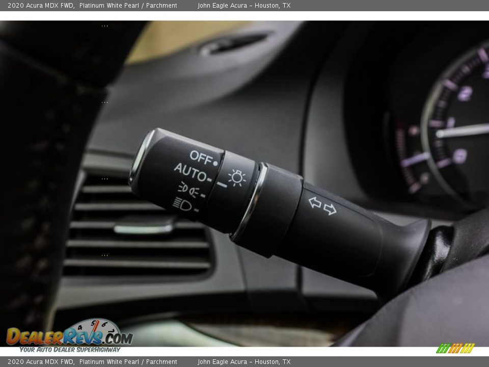 Controls of 2020 Acura MDX FWD Photo #35