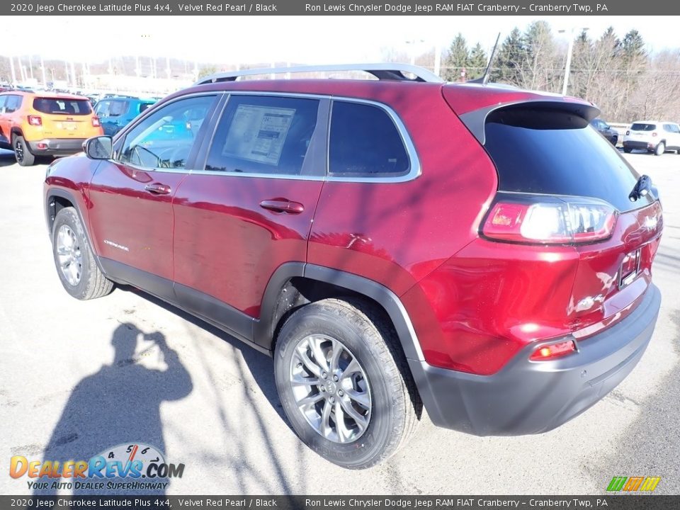 2020 Jeep Cherokee Latitude Plus 4x4 Velvet Red Pearl / Black Photo #3