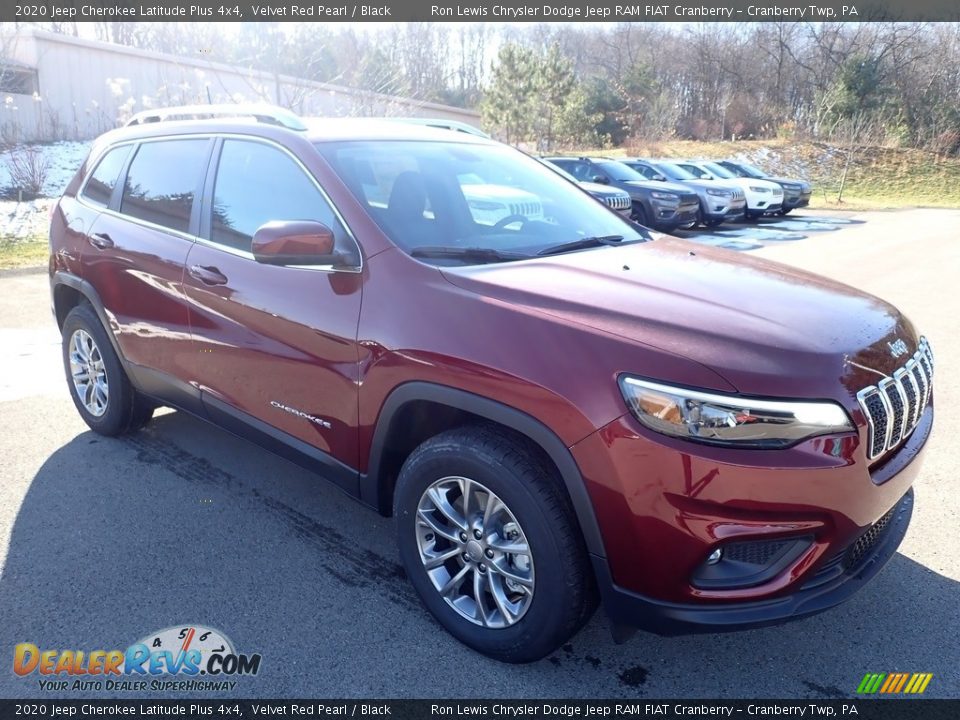 2020 Jeep Cherokee Latitude Plus 4x4 Velvet Red Pearl / Black Photo #7