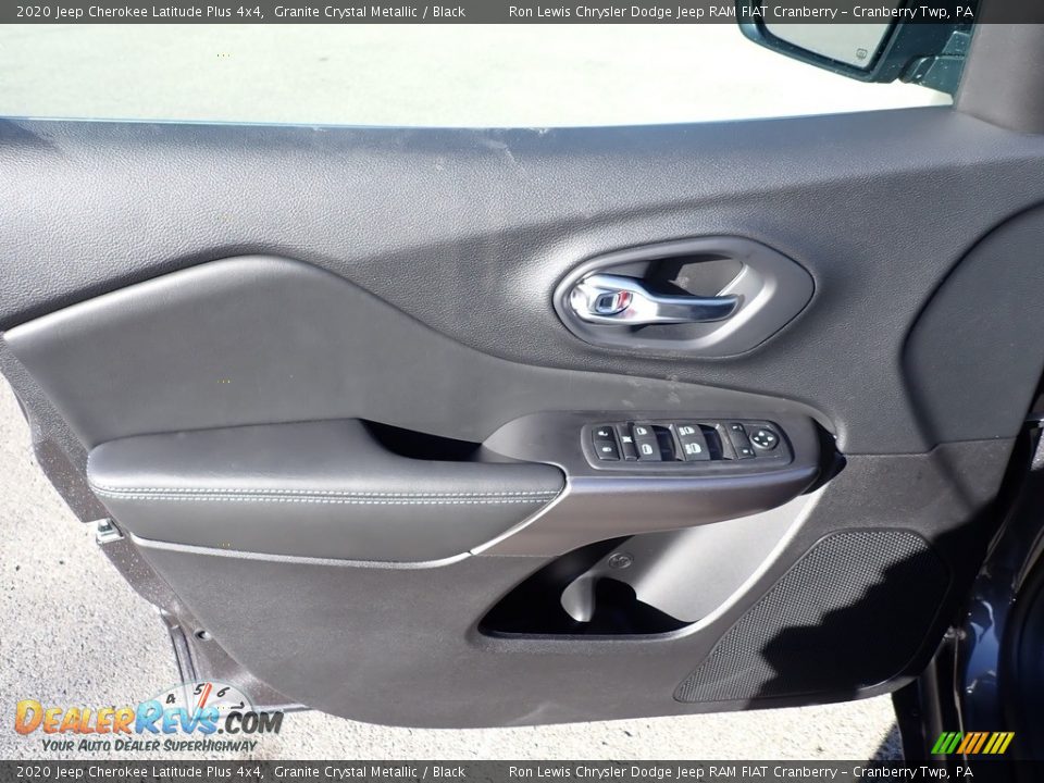 2020 Jeep Cherokee Latitude Plus 4x4 Granite Crystal Metallic / Black Photo #14