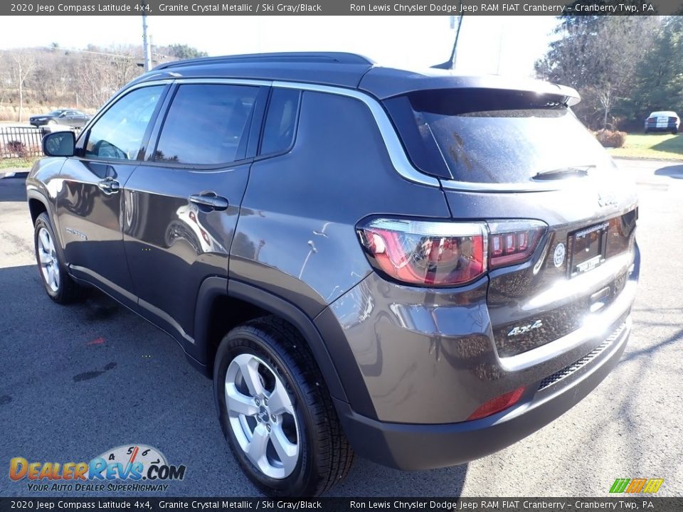 2020 Jeep Compass Latitude 4x4 Granite Crystal Metallic / Ski Gray/Black Photo #2