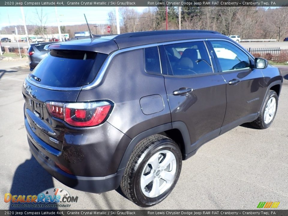 2020 Jeep Compass Latitude 4x4 Granite Crystal Metallic / Ski Gray/Black Photo #4
